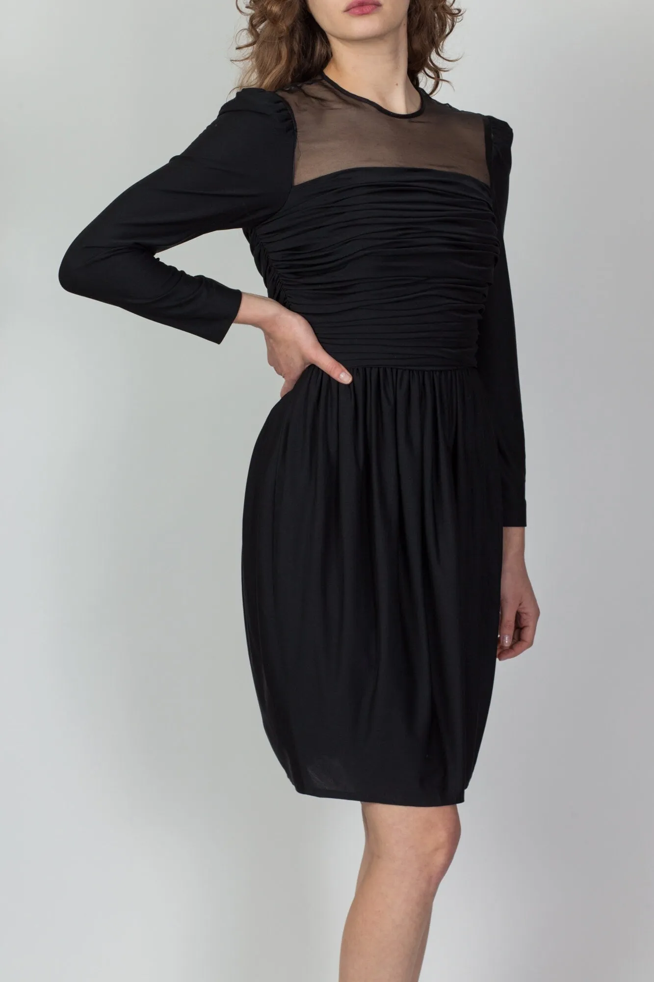 80s Leslie Fay Ruched Bodycon Little Black Dress - Small