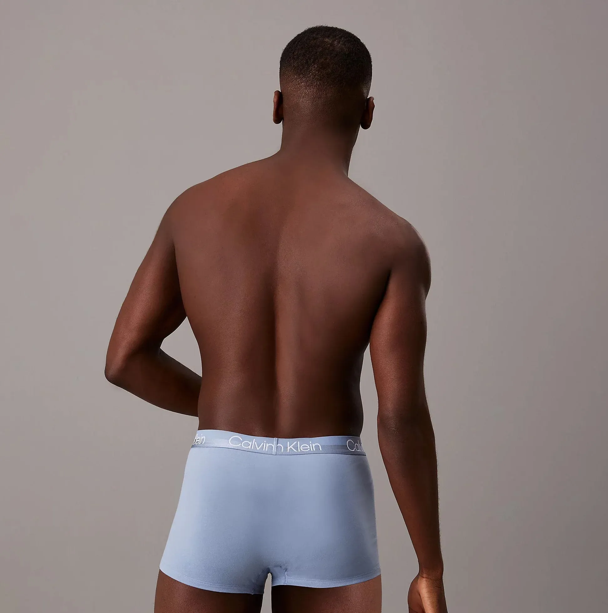 Calvin Klein Mens 3 Pack Trunks Modern Structure