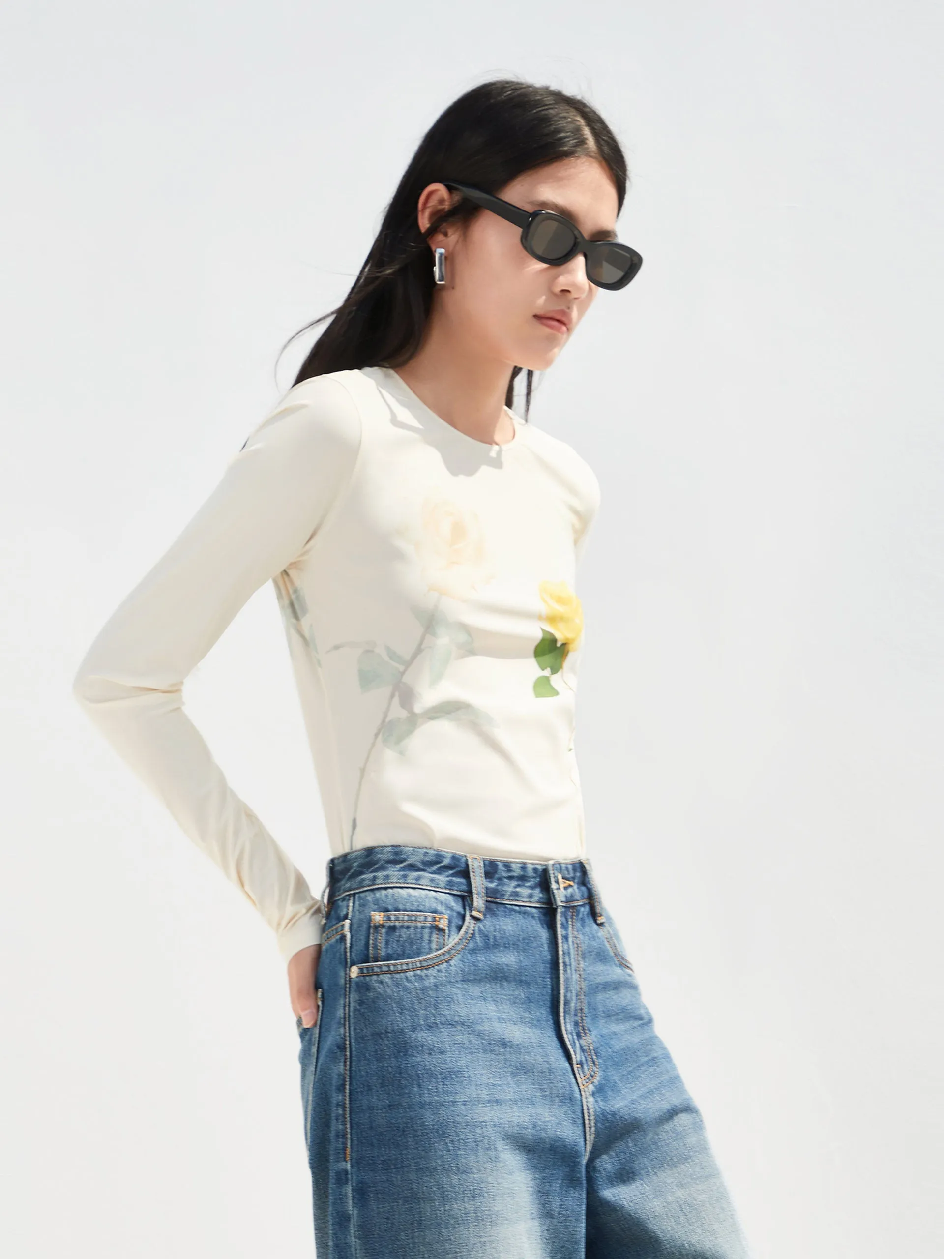 Crewneck Flower Pattern Top