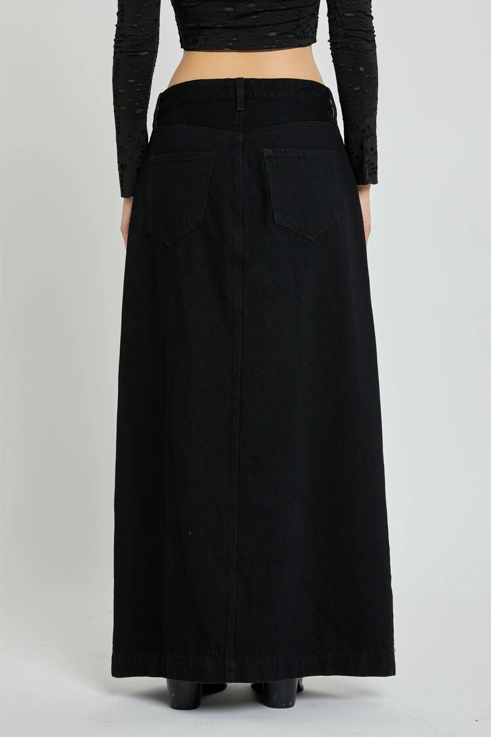 Front slit maxi denim skirt