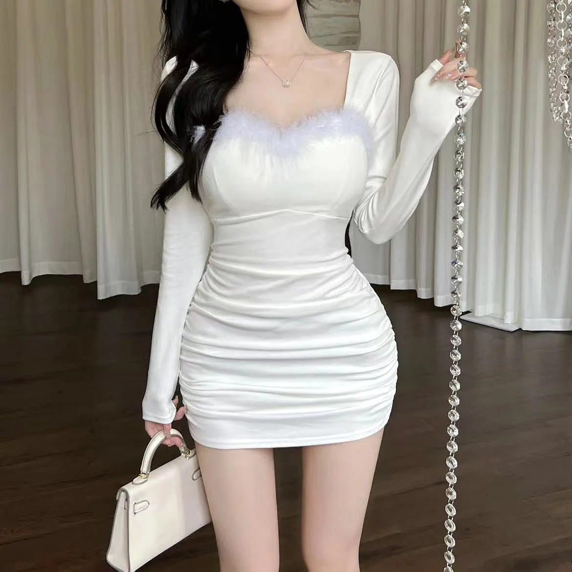 Fur Collar Paneled Long-Sleeved Bodycon Dress