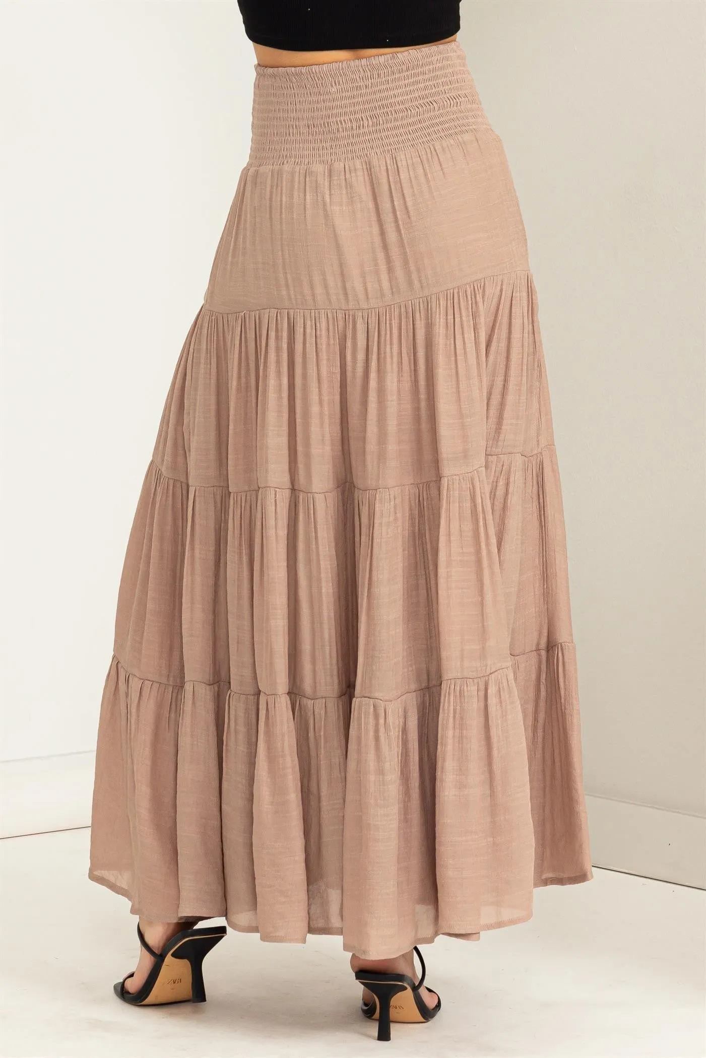 HIGH-WAISTED TIERED SKIRT