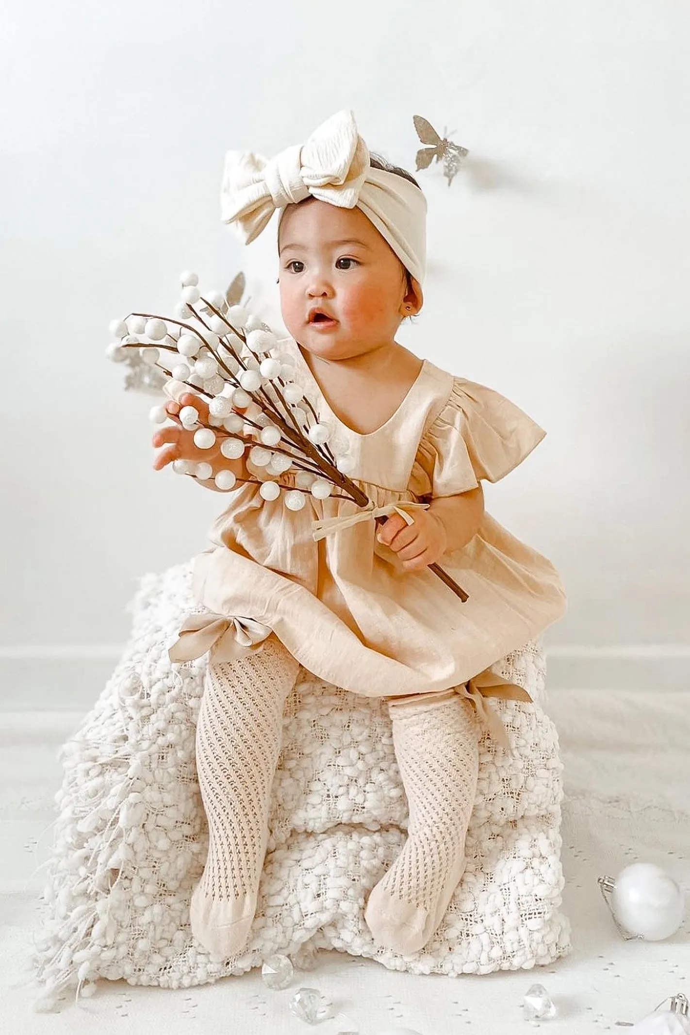 LOVE ME NOT LINEN DRESS / BEIGE