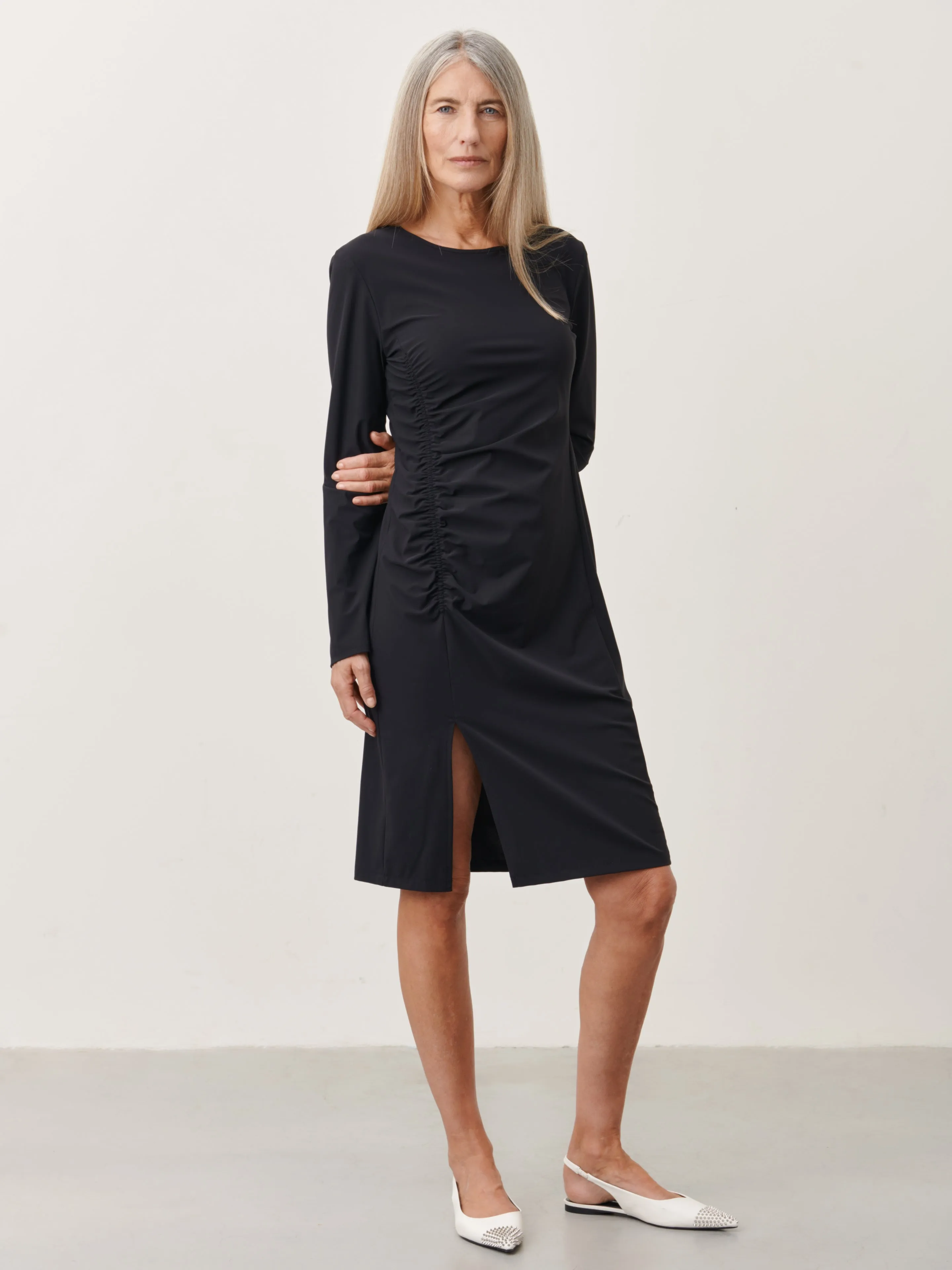 Scarlet Dress-LS Technical Jersey | Black