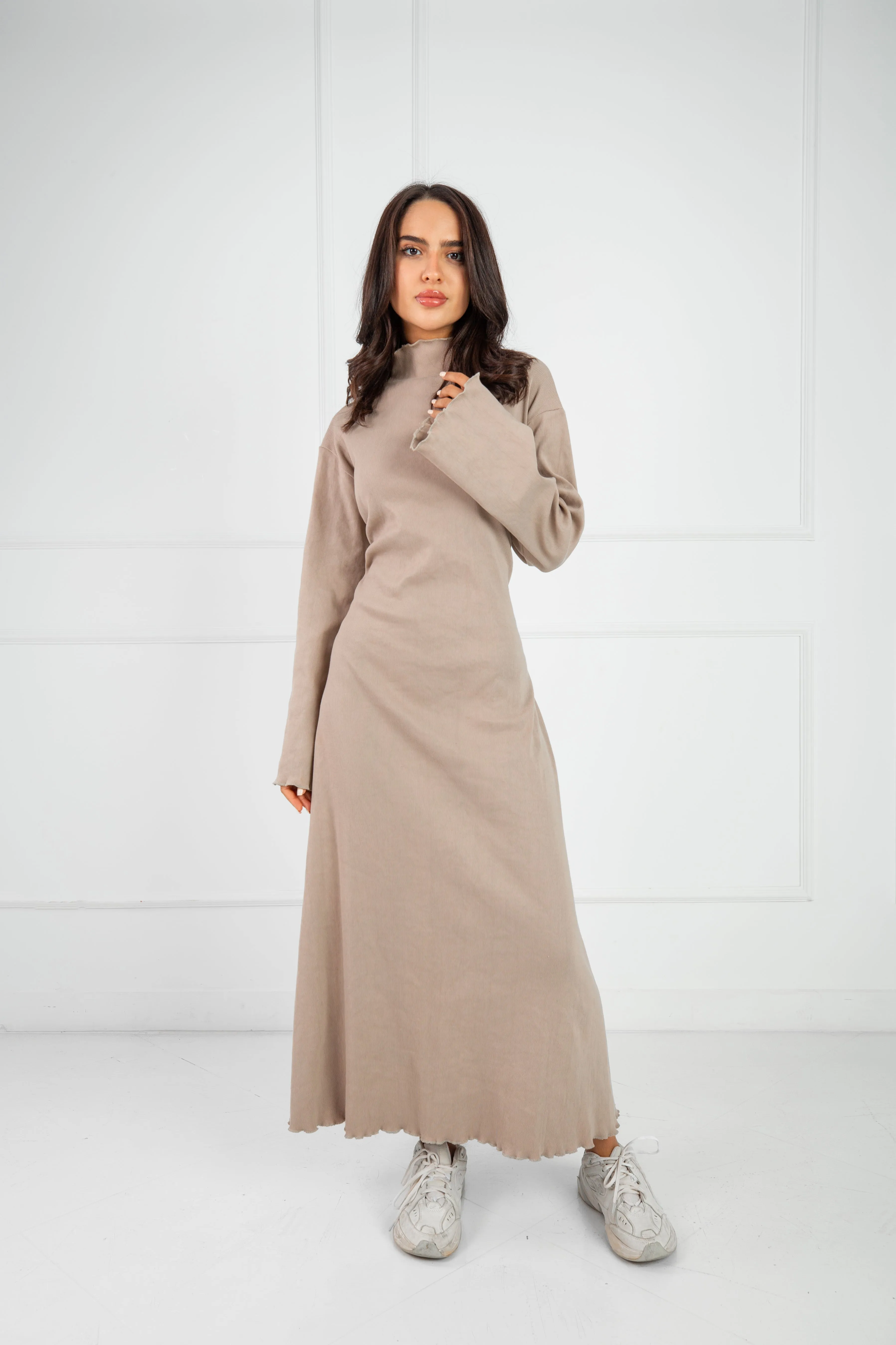 Shapely Dress - Beige