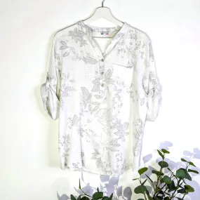Subtle flower print cotton top (M)