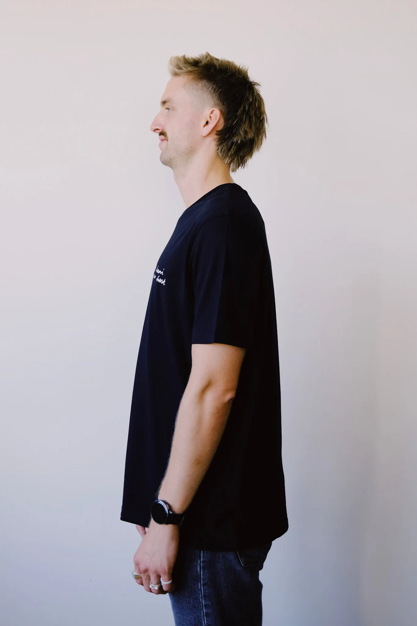 unisex t-shirt - hüt hani nöd so lust - black