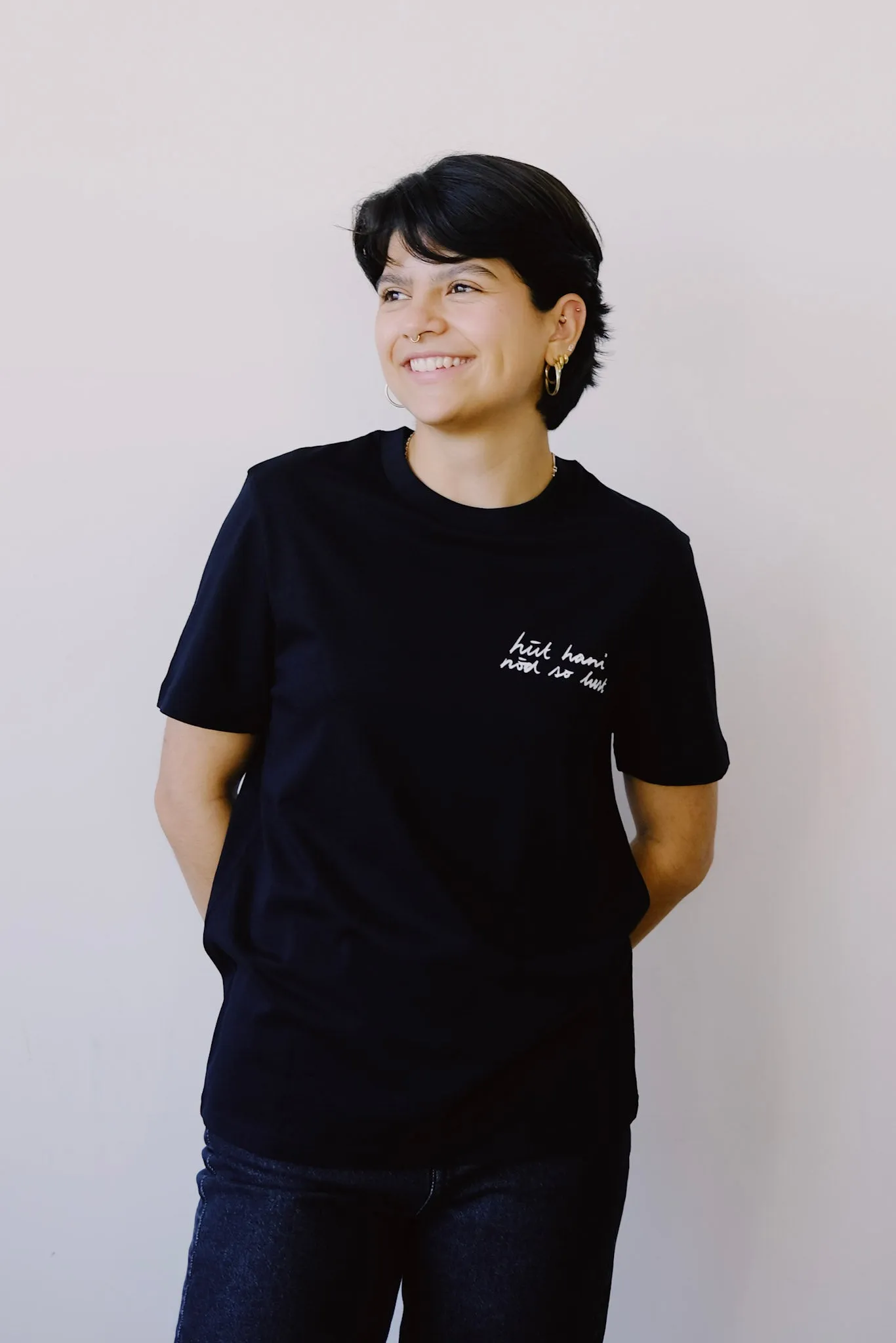 unisex t-shirt - hüt hani nöd so lust - black
