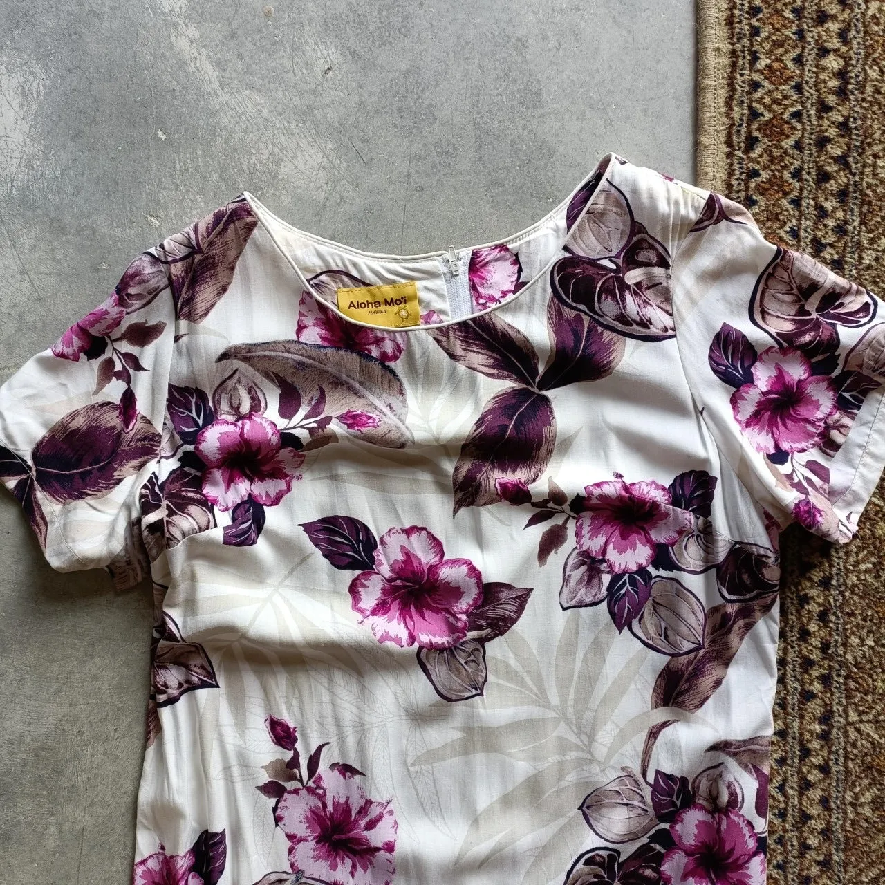 Vintage Classic White Dress with Bold Flowers & Frill Hem