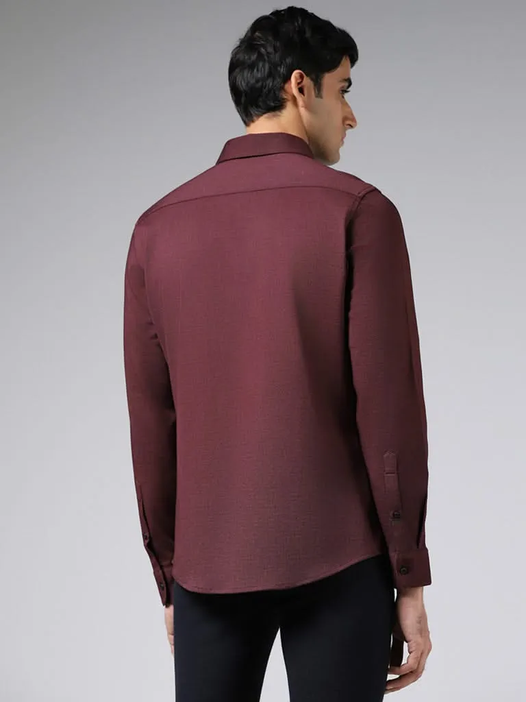 WES Formals Solid Wine Slim-Fit Shirt
